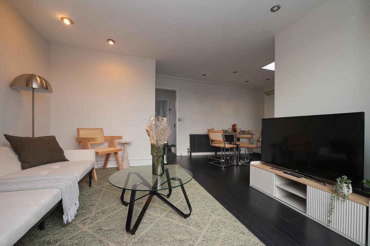 2 Bedroom Chic Apartment With Private Balcony In Notting Hill Лондон Екстериор снимка