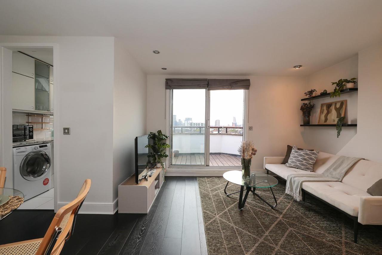 2 Bedroom Chic Apartment With Private Balcony In Notting Hill Лондон Екстериор снимка